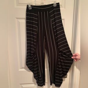 Striped Black Wide-Leg Lagen Look Pants - Made in Greece 🇬🇷